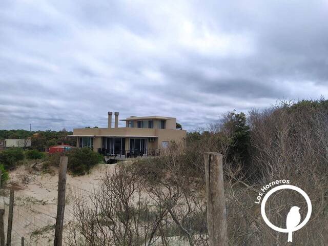 #76 - Apartamento para Alquiler en Ciudad de la Costa - UY-CA