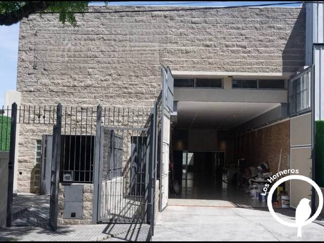 #125 - Oficina para Alquiler en Montevideo - UY-MO