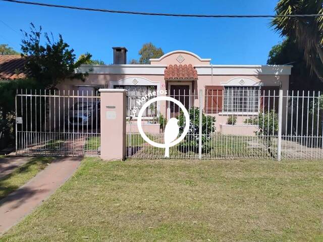 #140 - Casa para Venta en Ciudad de la Costa - UY-CA - 1