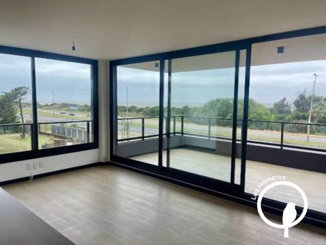 #142 - Apartamento para Alquiler en Ciudad de la Costa - UY-CA - 2