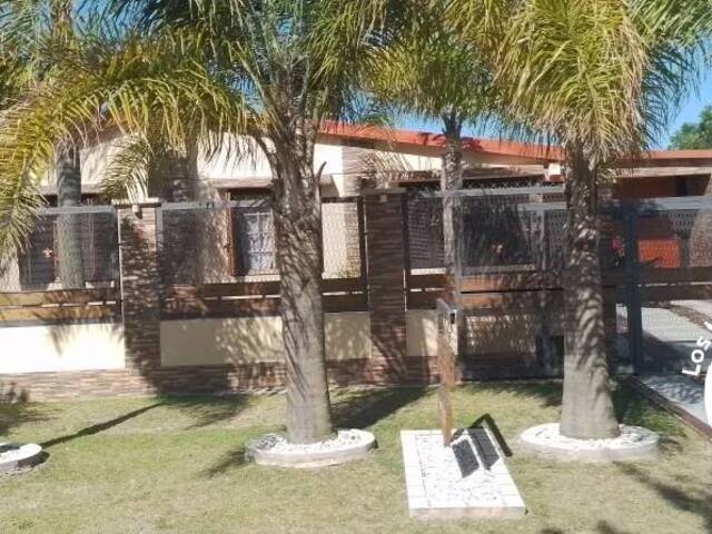 #150 - Casa para Venta en Parque del Plata - UY-CA - 1