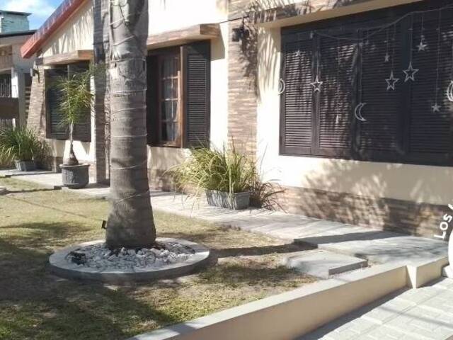 #150 - Casa para Venta en Parque del Plata - UY-CA - 2
