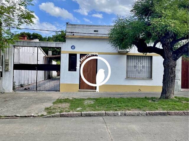 #189 - Casa para Venta en Canelones - UY-CA