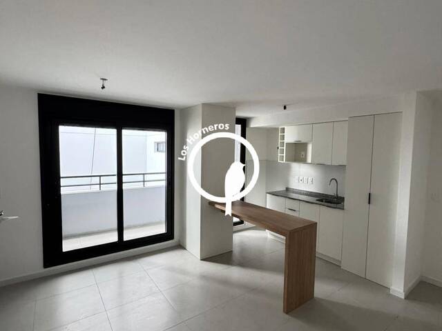 #261 - Apartamento para Venta en Montevideo - UY-MO - 2