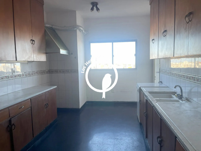 #310 - Apartamento para Alquiler en Montevideo - UY-MO