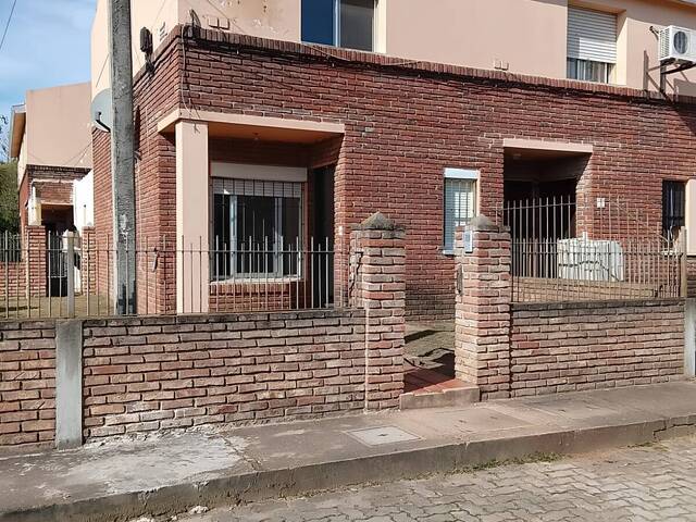 #318 - Casa para Alquiler en Canelones - UY-CA