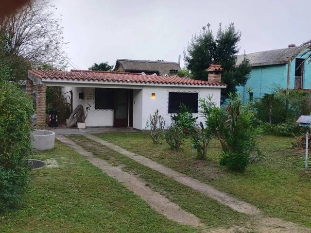 #329 - Casa para Alquiler en Ciudad de la Costa - UY-CA - 1